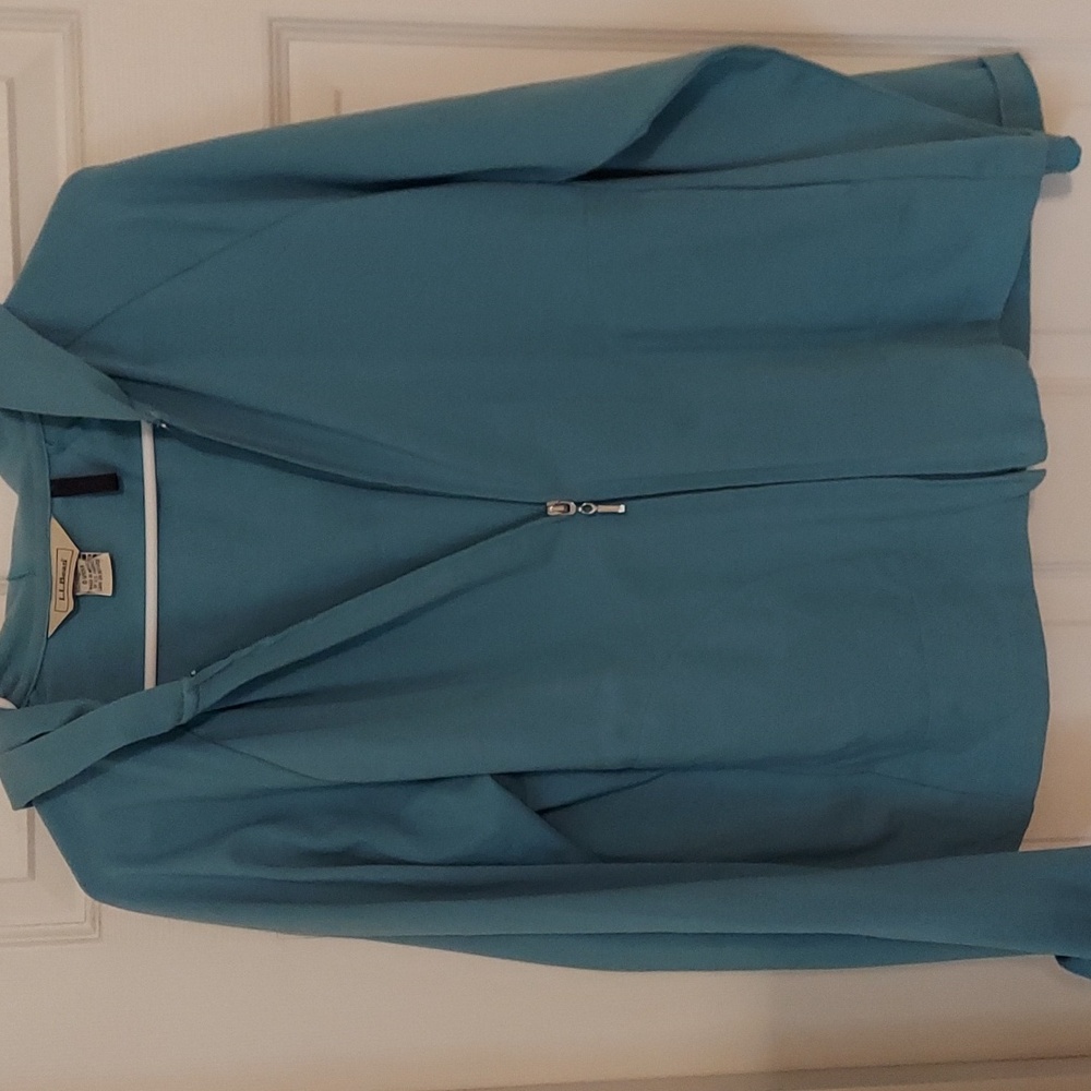 Women's sweatshirt